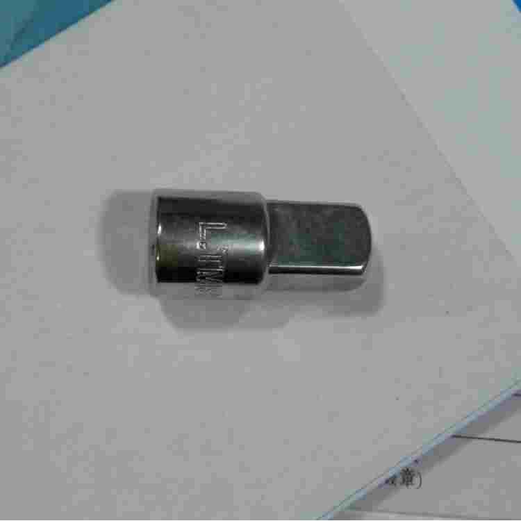 10变12.5mm手动变接头变方变径扳手转换接头互转换变接头3/8*1/2