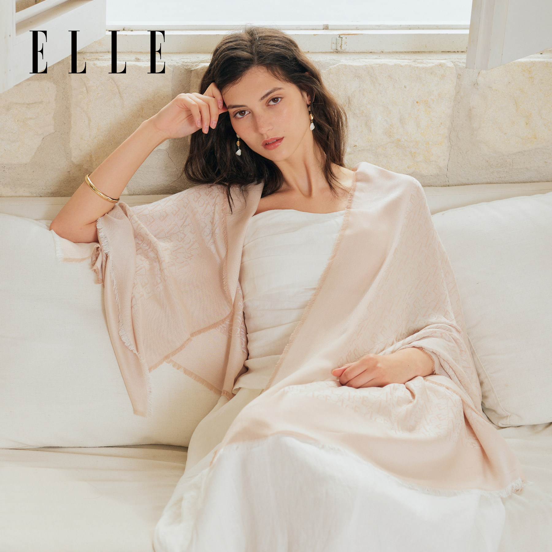 ELLE莫代尔披肩夏季女空调房保暖护肩logo提花长巾大尺寸围巾薄款