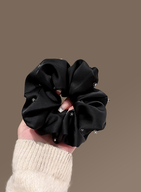 Last kiss 黑色缎面大肠发圈2025新款水钻头绳扎头发马尾气质发饰