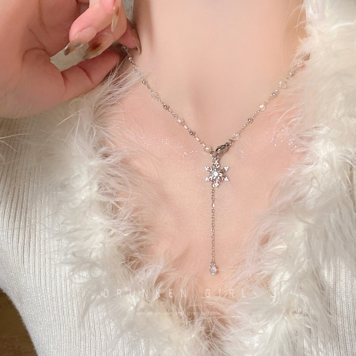 闪锆雪花流苏项链女秋冬2025新