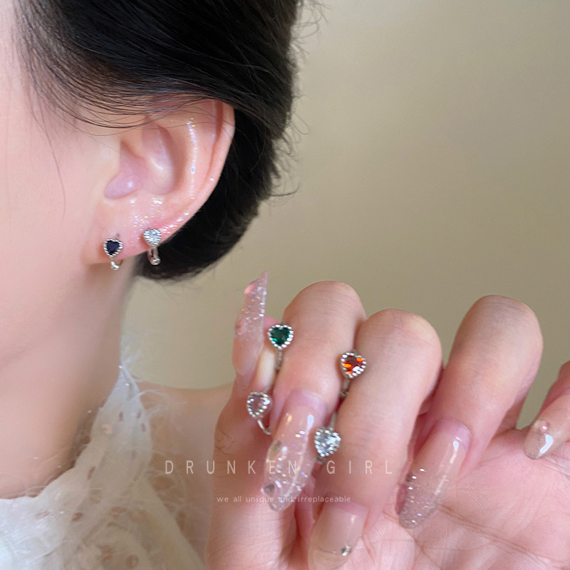 双耳洞彩色爱心耳圈耳环