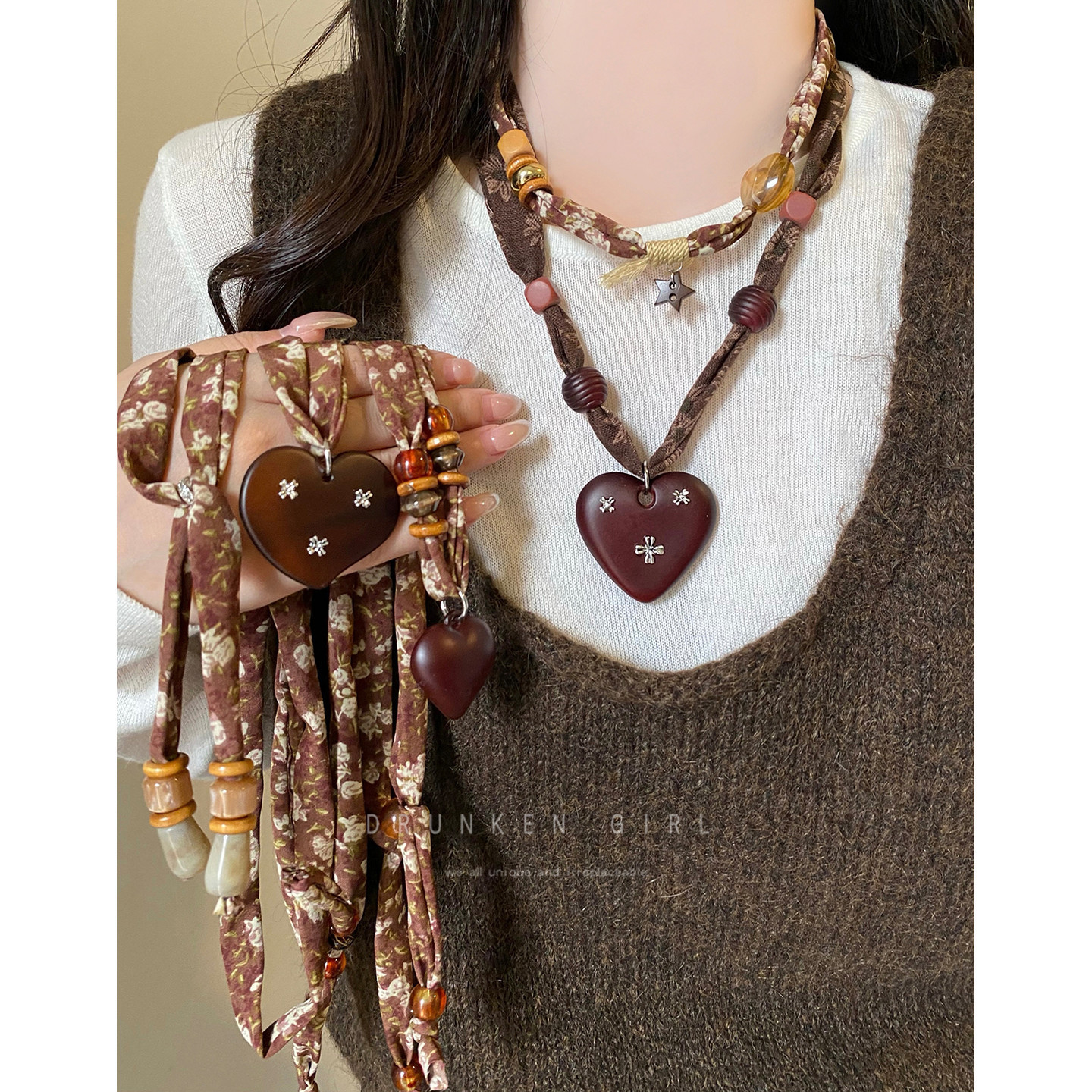 丝巾爱心串珠吊坠项链女