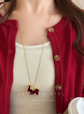 红色丝绒小马吊坠项链女2026新款轻奢高级感毛衣链马上有钱配饰