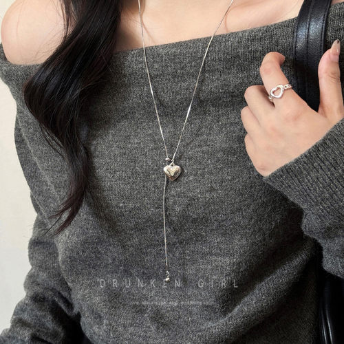 极简银色爱心吊坠项链女秋冬