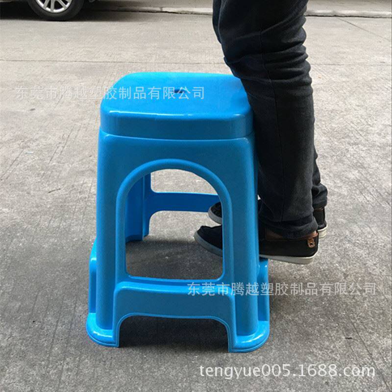 厂家直销 47cm坐高方凳 塑料家用方形椅子 高椅成人凳子