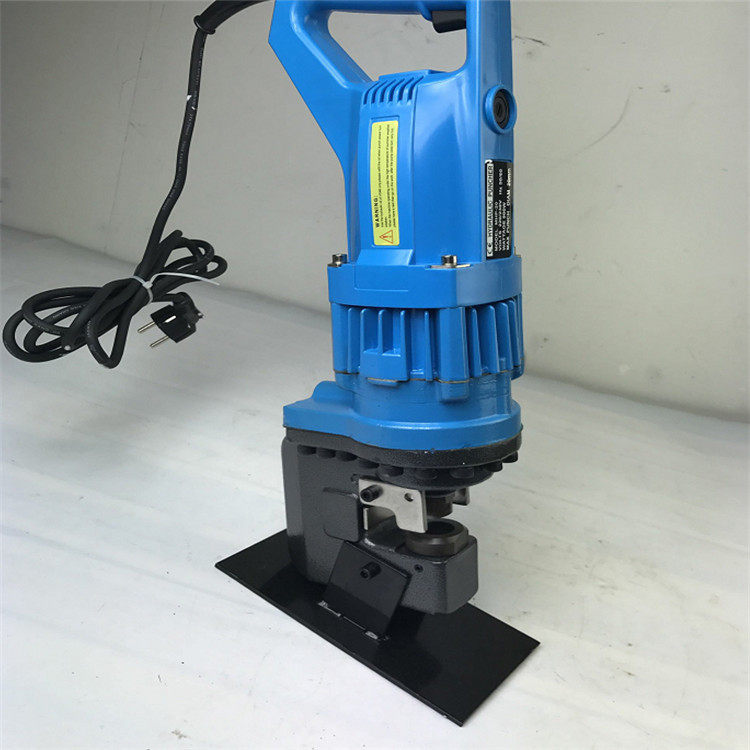 现货手提式电动冲孔机 便携式槽钢打孔机 小型金属板冲孔机械