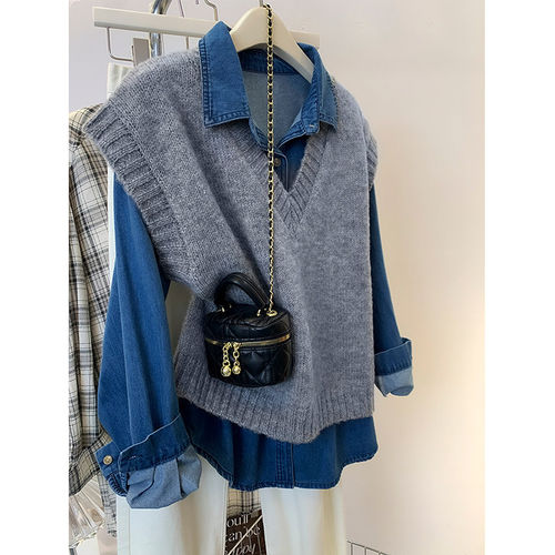 灰色v领坎肩马甲女小个子叠穿针织背心牛仔衬衫两件套2026早春季