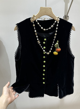 丝绒马甲女外穿高级感2026春秋新款洋气减龄马夹外套短款无袖上衣