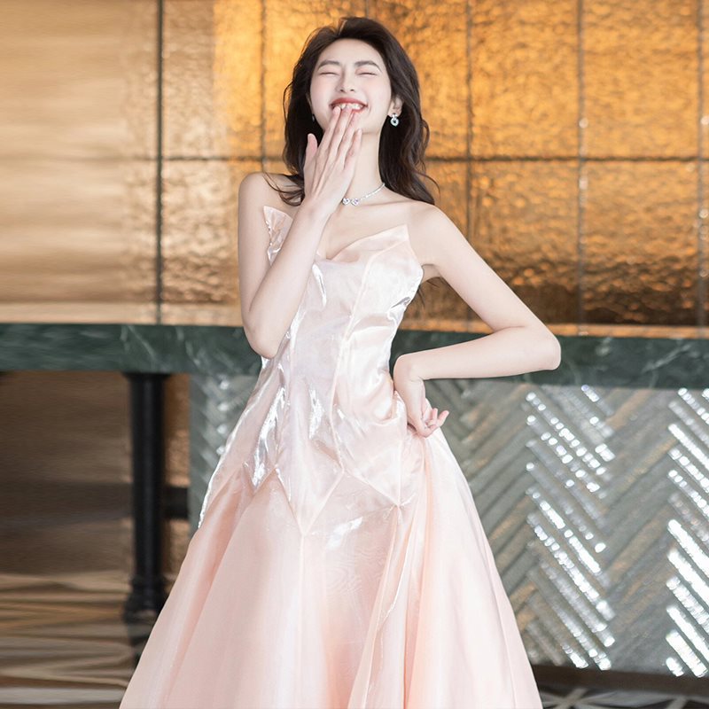 晚礼服女法式感轻奢高端小众抹胸流光粉色新娘晨袍婚纱礼服裙