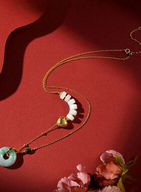 项链天然链女扣吊坠锁骨翡翠18