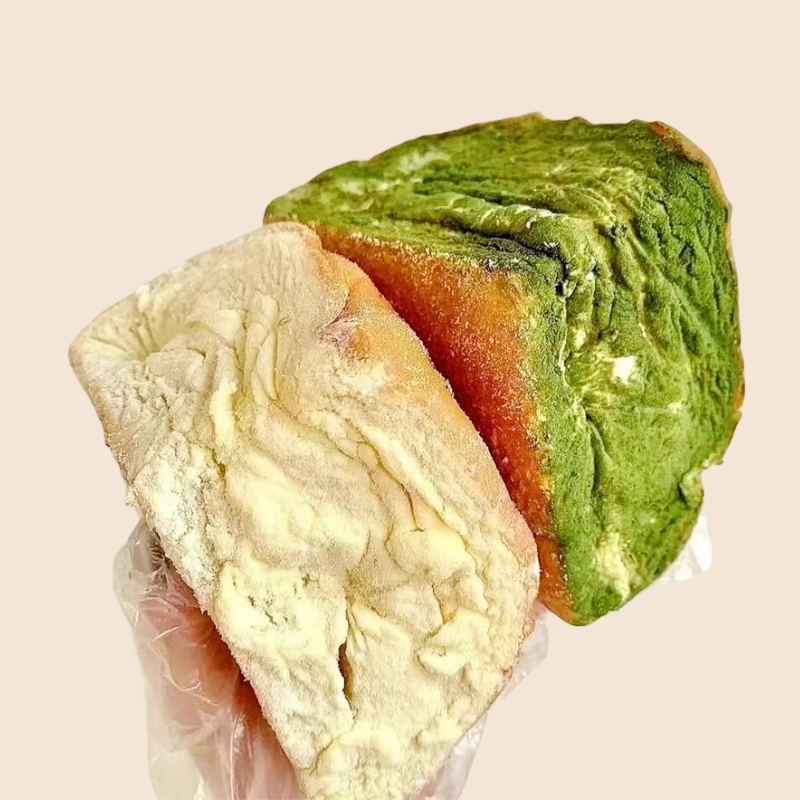 网红爆浆奶酪包烘焙面包