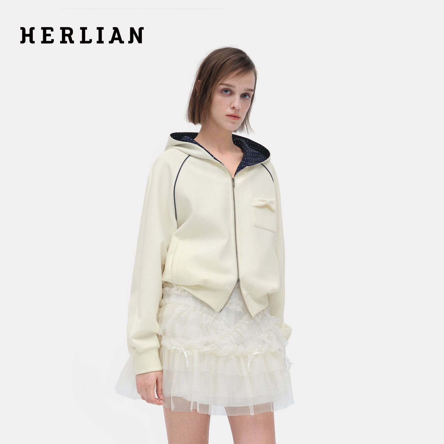 HERLIAN 2026春季新品蝴蝶结口袋装饰女士连帽开衫卫衣外套