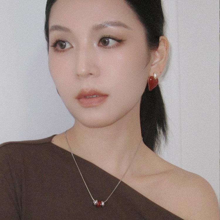 mfow三颗金属珐琅珠子项链 红银色