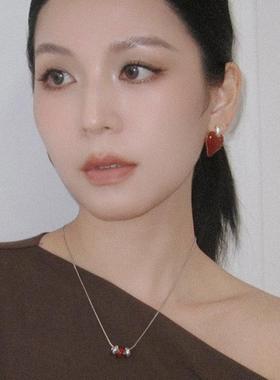 mfow三颗金属珐琅珠子项链 红银色