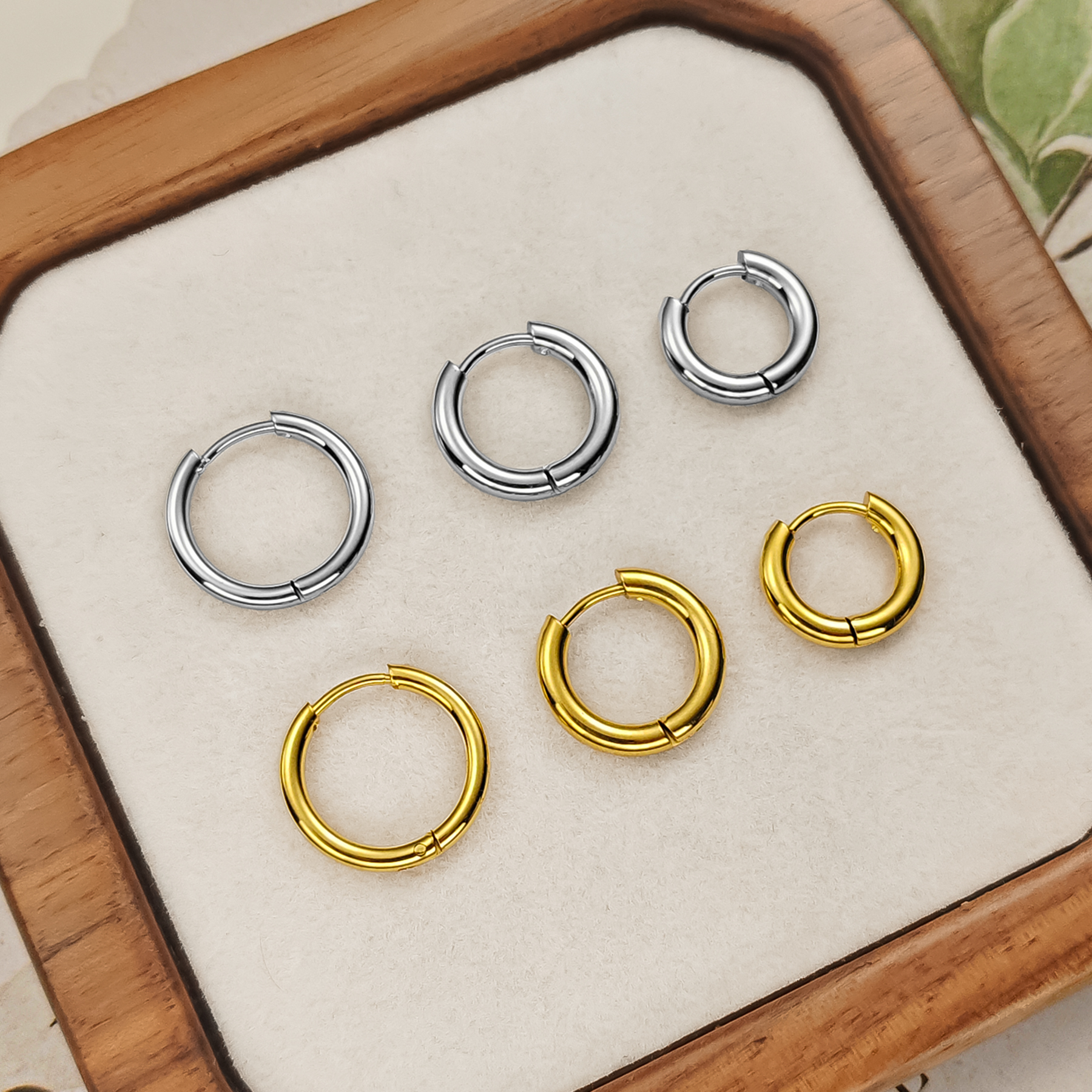 简约304不锈钢高级感百搭耳圈