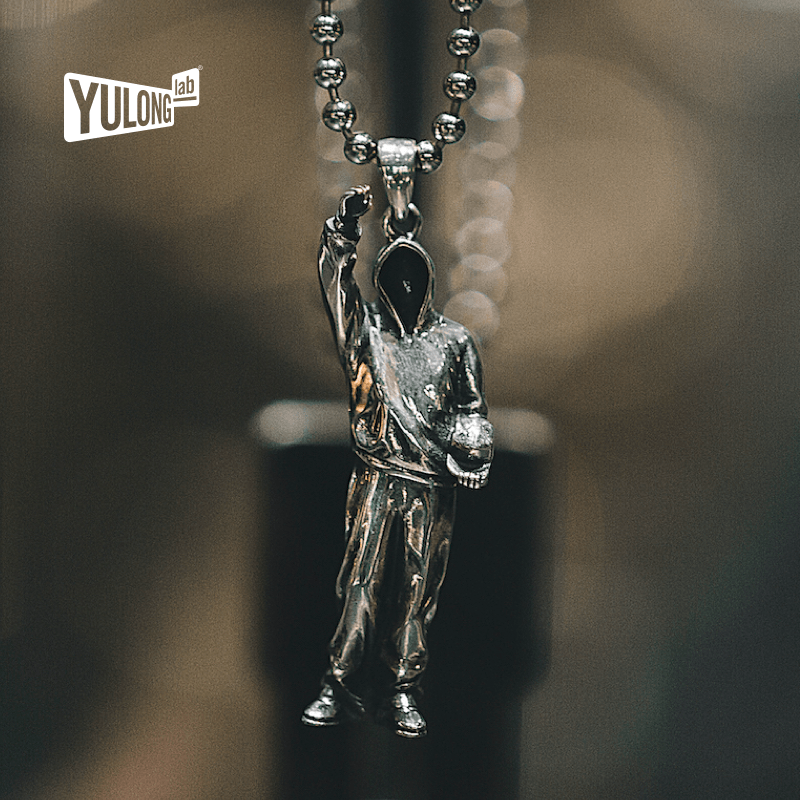 黄玉龙Yulong Lab衍生品原创设计男士流行嘻哈风卫衣人领导者项链