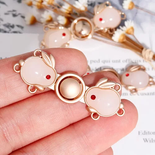 汉服子母扣原创玉兔金属对扣明制宋制云肩披风搭扣国风兔子装饰扣