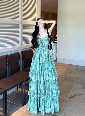 一罐杏仁桃【莫奈花园】法式度假风绿色连衣裙女V领蛋糕长裙超仙