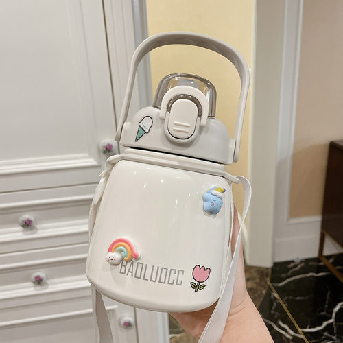 大肚保温杯大容量网红女高颜值学生水杯子带吸管可爱便携背带水壶