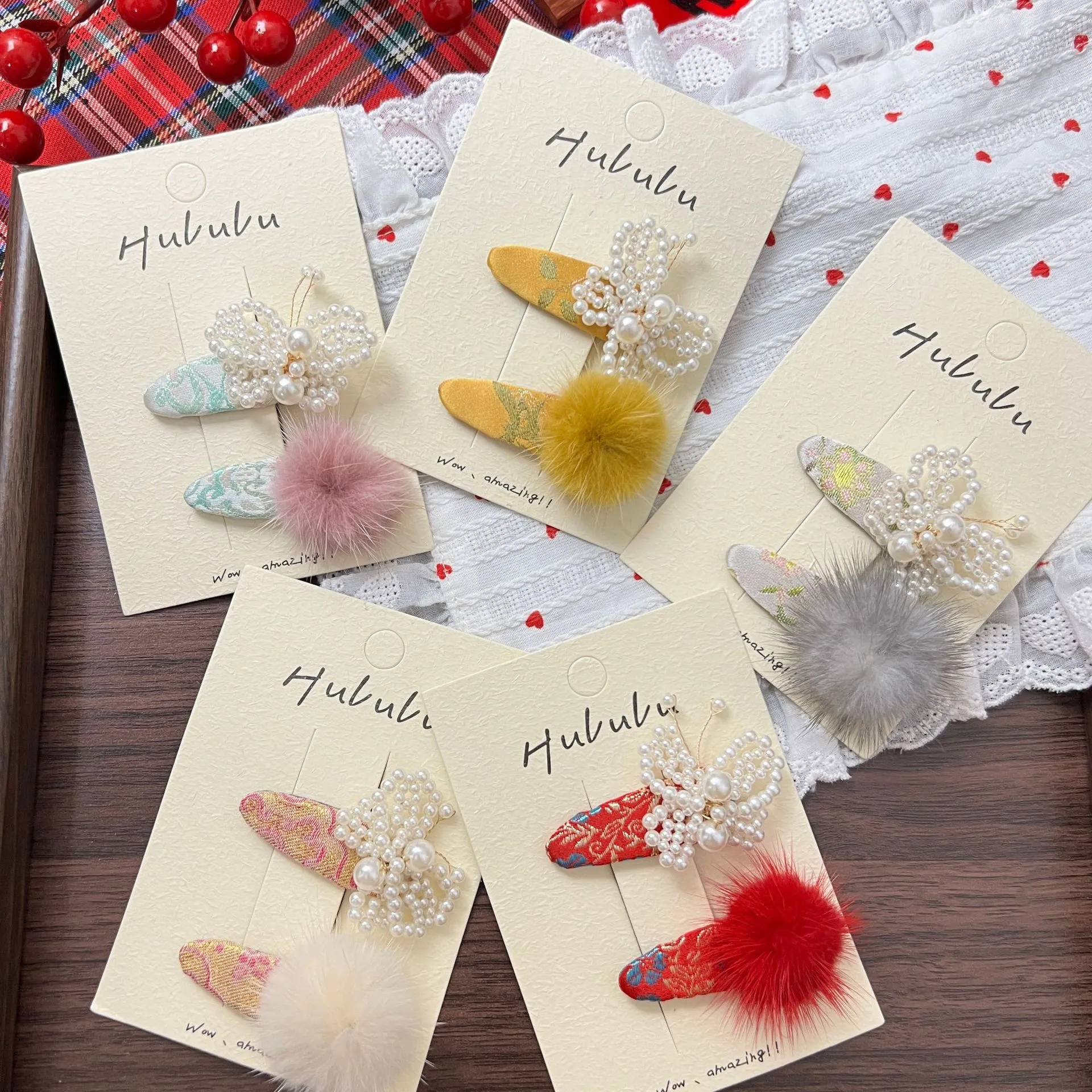 呼噜噜~秋冬新中式国风珍珠毛球蝴蝶结儿童甜美装饰BB夹发夹,童装/婴儿装/亲子装,发饰,淘宝优惠券,粉丝福利购,淘宝优惠卷