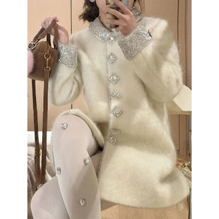 高级感钻扣小香风毛呢外套女秋冬名媛风富家千金羽绒服白鸭绒内胆