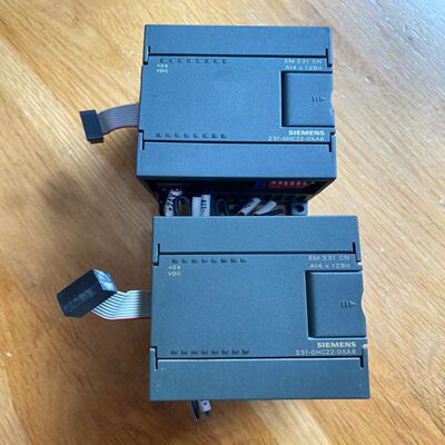 PLC模块，型号6ES7231-0HC22-0XA8，