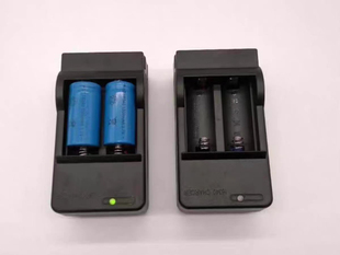全息558电池16340充电器3.7V锂电池快速智能双槽手电筒电池充电器