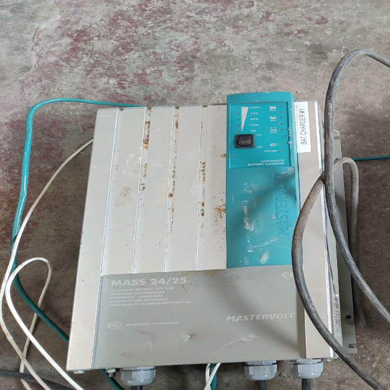 维修检查销售荷兰马斯特沃特MASTERVOLT船用充电器询价
