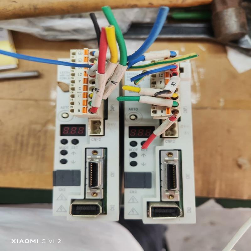 维修检查销售LECSA2-S1 SMC100w驱动器，原询价