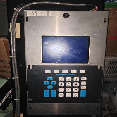 维修检查thermotron热测湿热试验箱操控面板，拆机一只