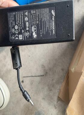 维修检查台湾全汉12v7a电源适配器，型号FSP084-议价
