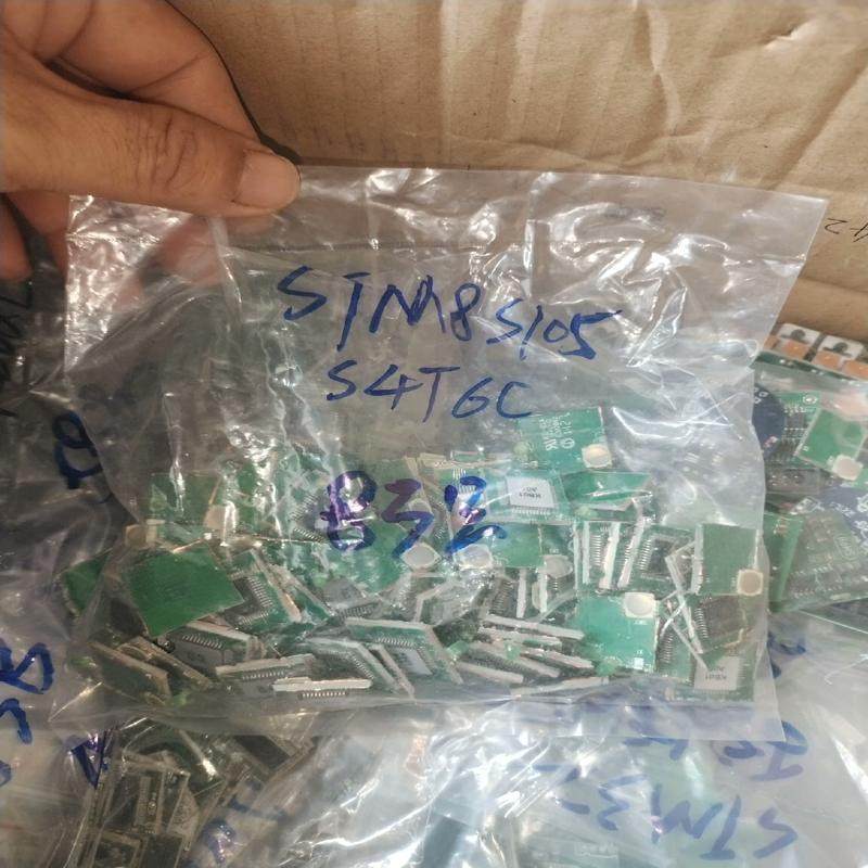 维修检查销售stm8s105s4t6c，stm32f21询价