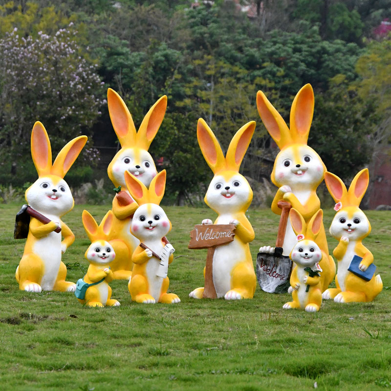 花园布置可爱兔子装饰品