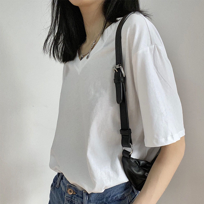 2026新款夏季纯棉V领白色体恤女短袖纯色T恤女直筒型宽松显瘦上衣