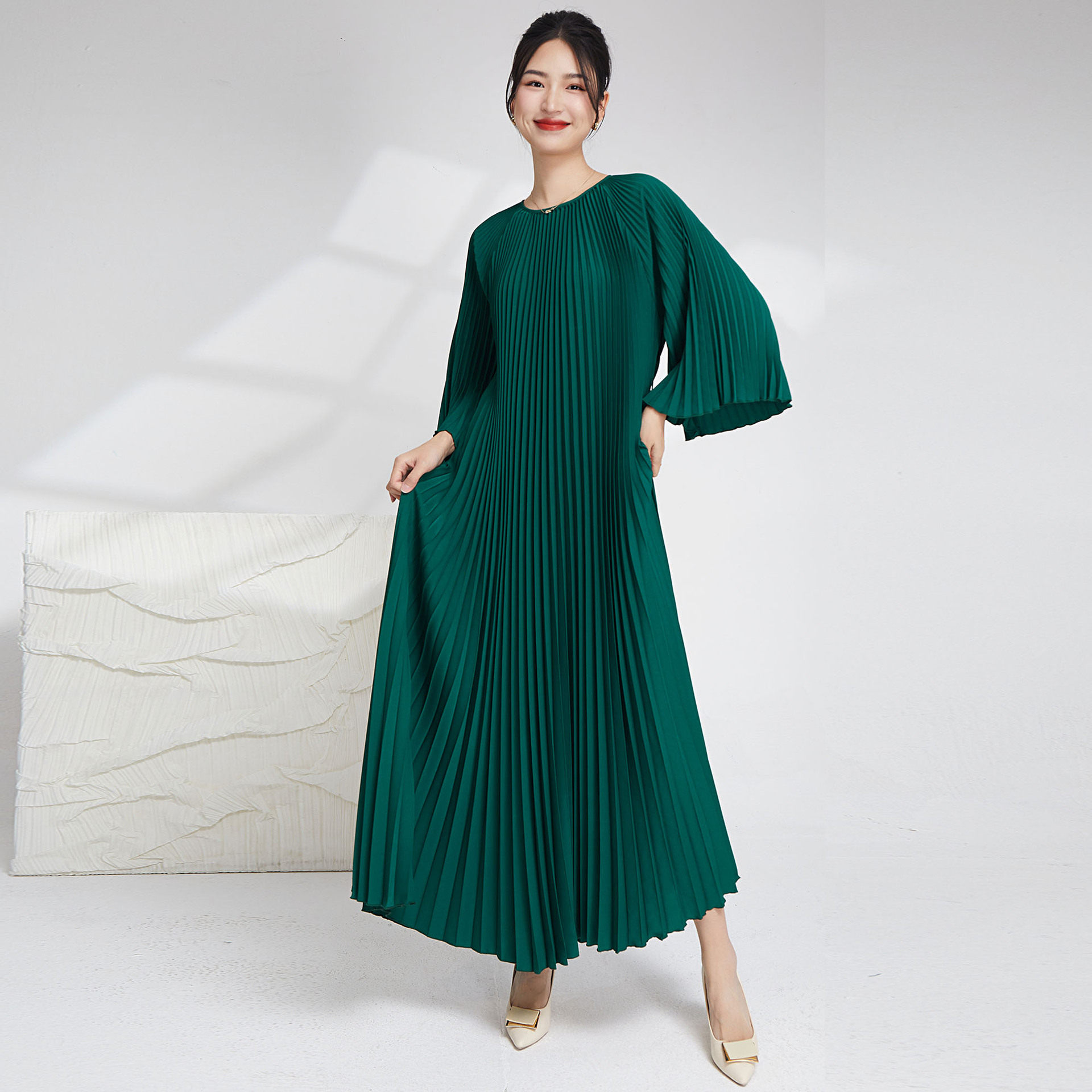 欧美女装高贵轻奢礼服夏新款气质宽松系带褶皱长款连衣裙