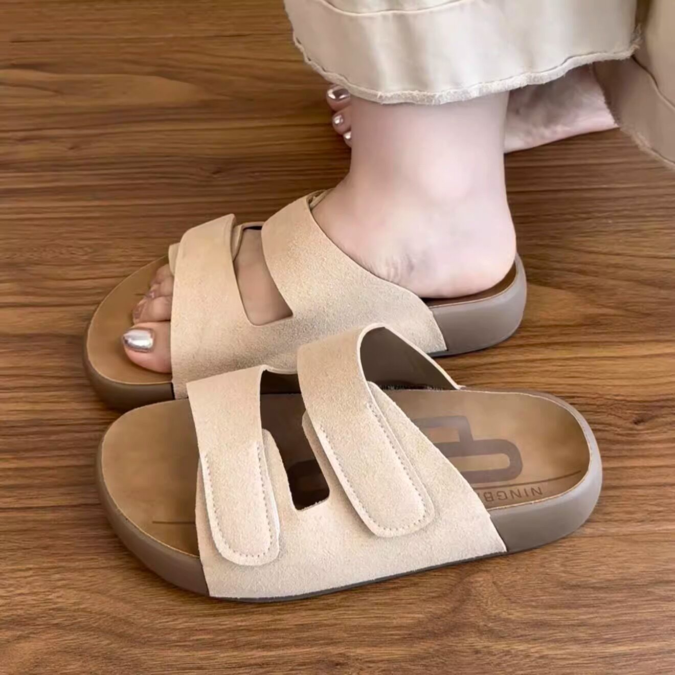 简约凉拖鞋度假沙滩一字拖