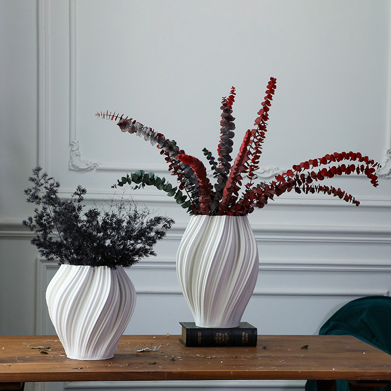 林然陶瓷 简约轻奢螺旋褶皱花瓶现代家居客厅样板房插花花器摆件
