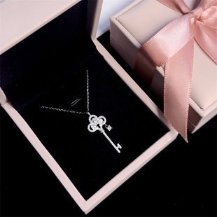 钥匙纯银项链女轻奢小众设计高级感重工毛衣链送女生闺蜜生日礼物