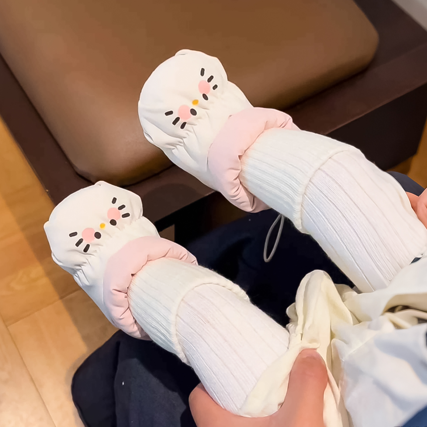 哈喽Kitty宝宝棉鞋婴儿袜鞋6到12个月小月龄步前鞋地板拖秋冬保暖