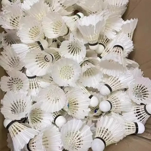 二手羽毛球九成新教学培训多球训练球赛前综合练习球专业余精选。