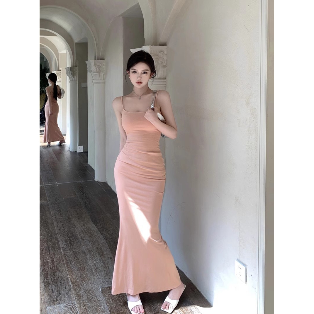 纯欲风性感显胸辣妹吊带