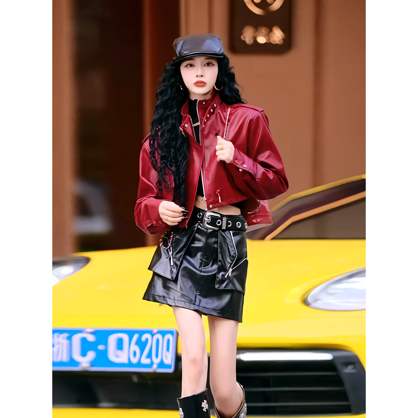 性感皮裙半身裙女夏季紧身包臀裙修身显瘦一步裙时尚拉链pu皮短裙