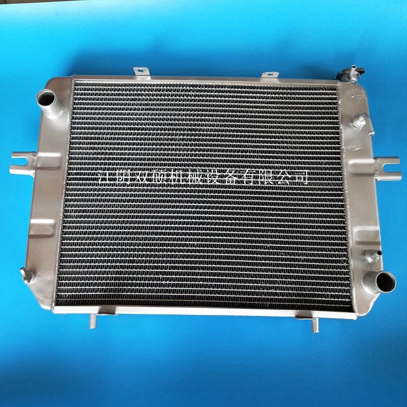 柳工叉车配件 柳工3吨叉车490发动机水箱 3T水箱散热器总成
