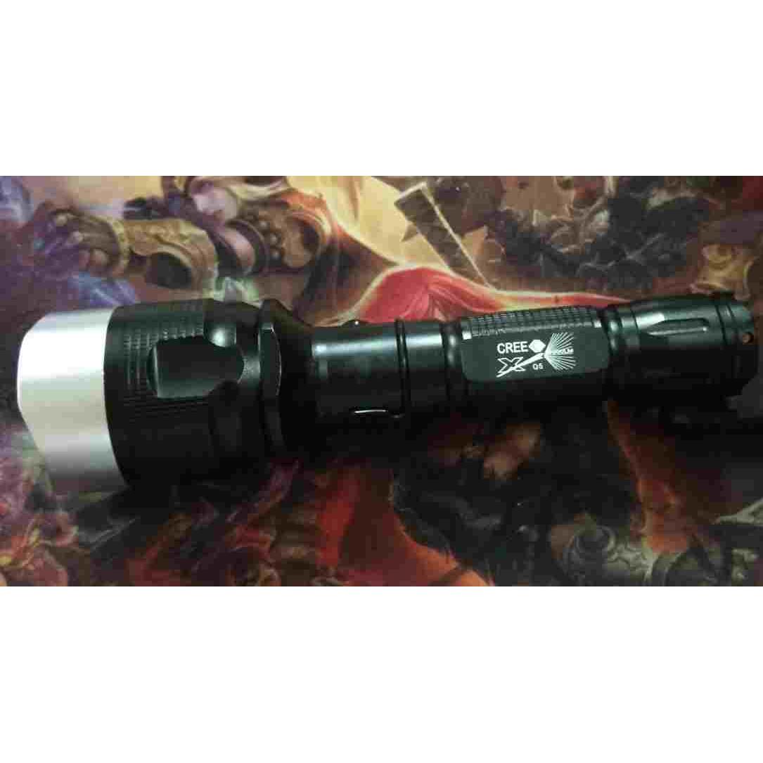 LED强光手电筒户外家用可充电防身迷你 高档手电筒 手感舒适17mm