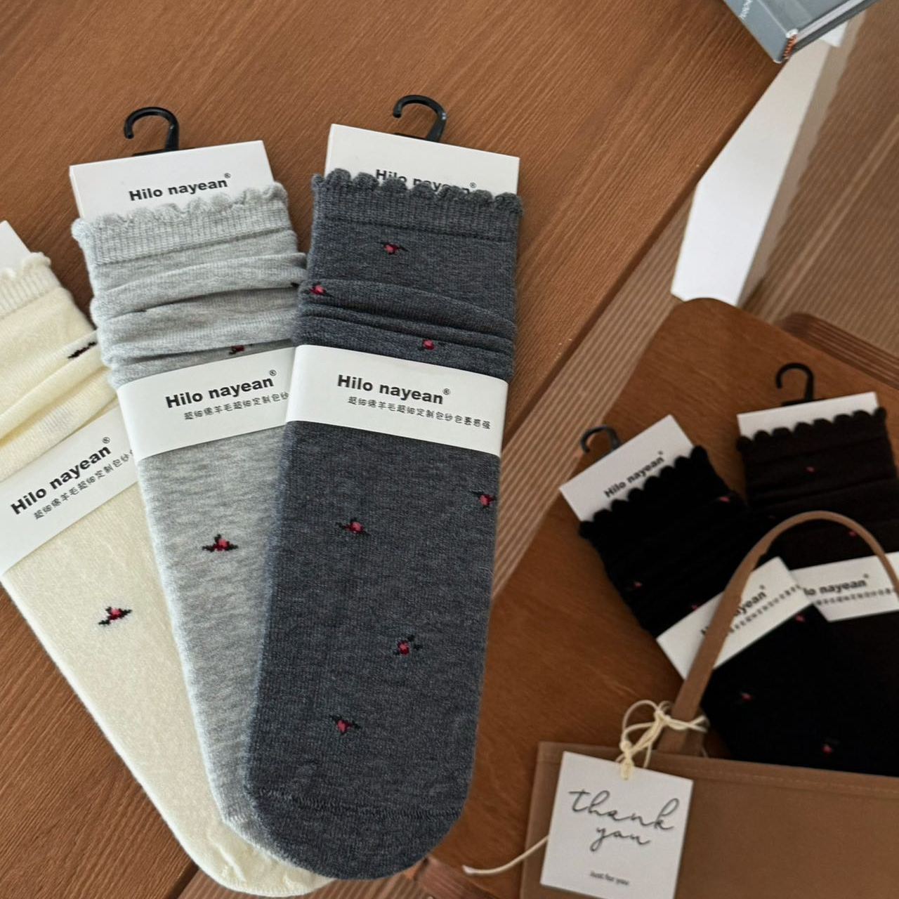 小赵家 日系无骨袜中筒女袜软糯保暖基础百搭多色可选堆堆袜