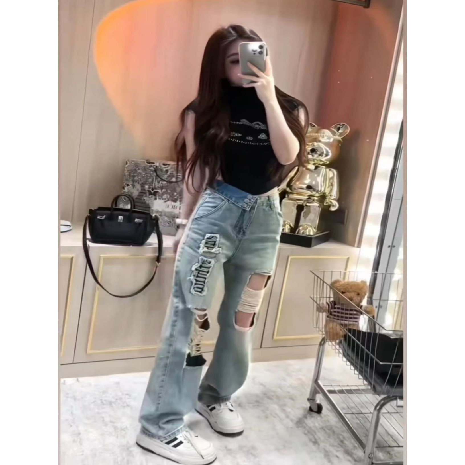 2026春夏街头休闲风高腰破洞牛仔裤女浅蓝色显瘦直筒长裤夏季薄款