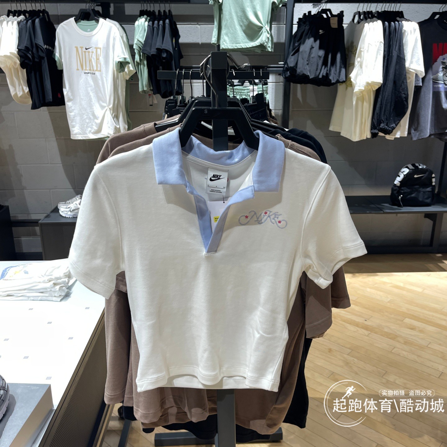 耐克女经典针织翻领短袖POLO衫
