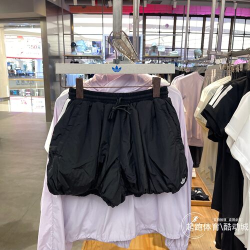 阿迪三叶草女梭织宽松运动短裤