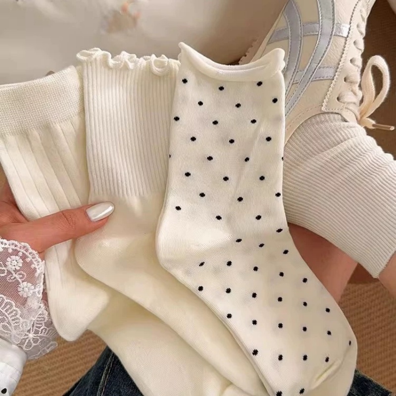 【不臭脚】花边点点中筒袜