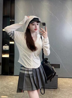 BEEWNE TB夏季防晒衣连帽薄款拉链外套空调衫百搭修身短款上衣女